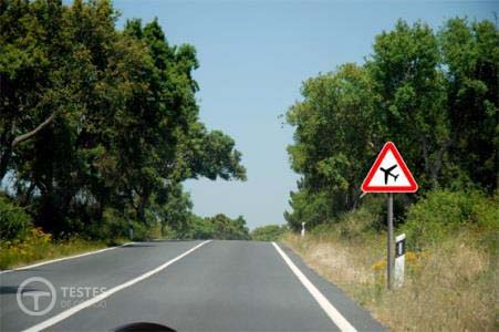 Pergunta IMT: Como devo proceder na presença deste sinal de perigo?