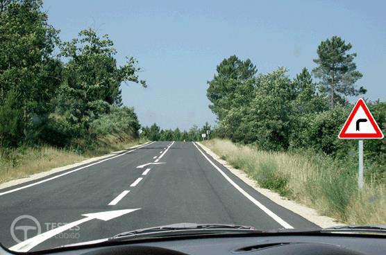 Pergunta IMT: O sinal de perigo indica: