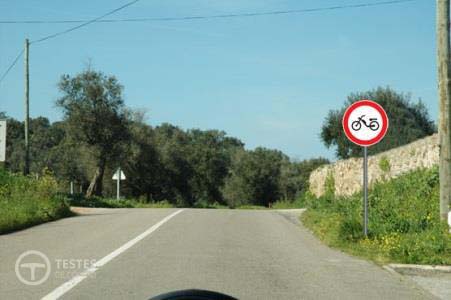 Pergunta IMT: O sinal vertical indica-me: