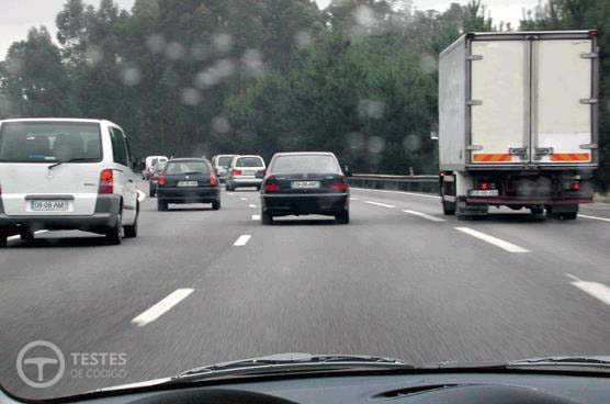 Pergunta IMT: A falha humana constitui o principal factor na ocorrência de acidentes de viação.