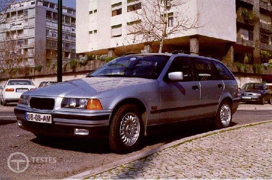 Pergunta IMT: Num automóvel ligeiro de passageiros, a lotação máxima, incluindo o lugar do condutor, é de: